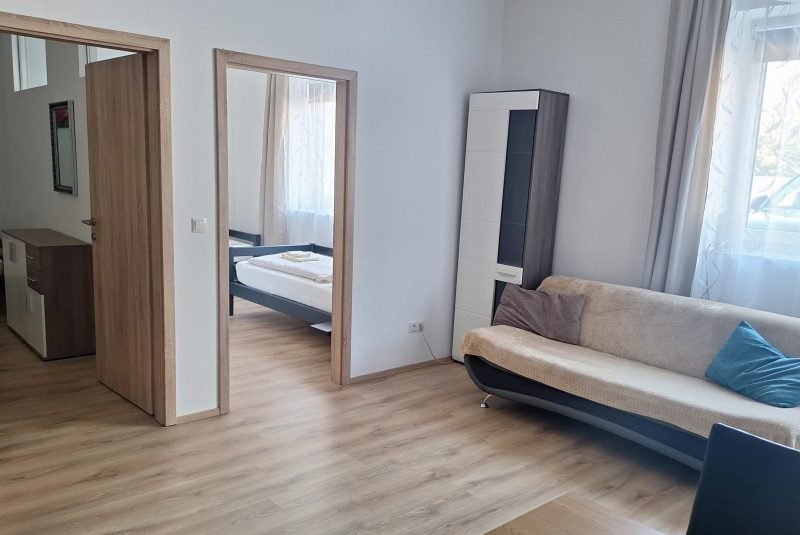 1000057309 1000057309